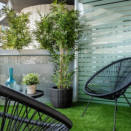 Magno Apartments Principe Севилья Экстерьер фото