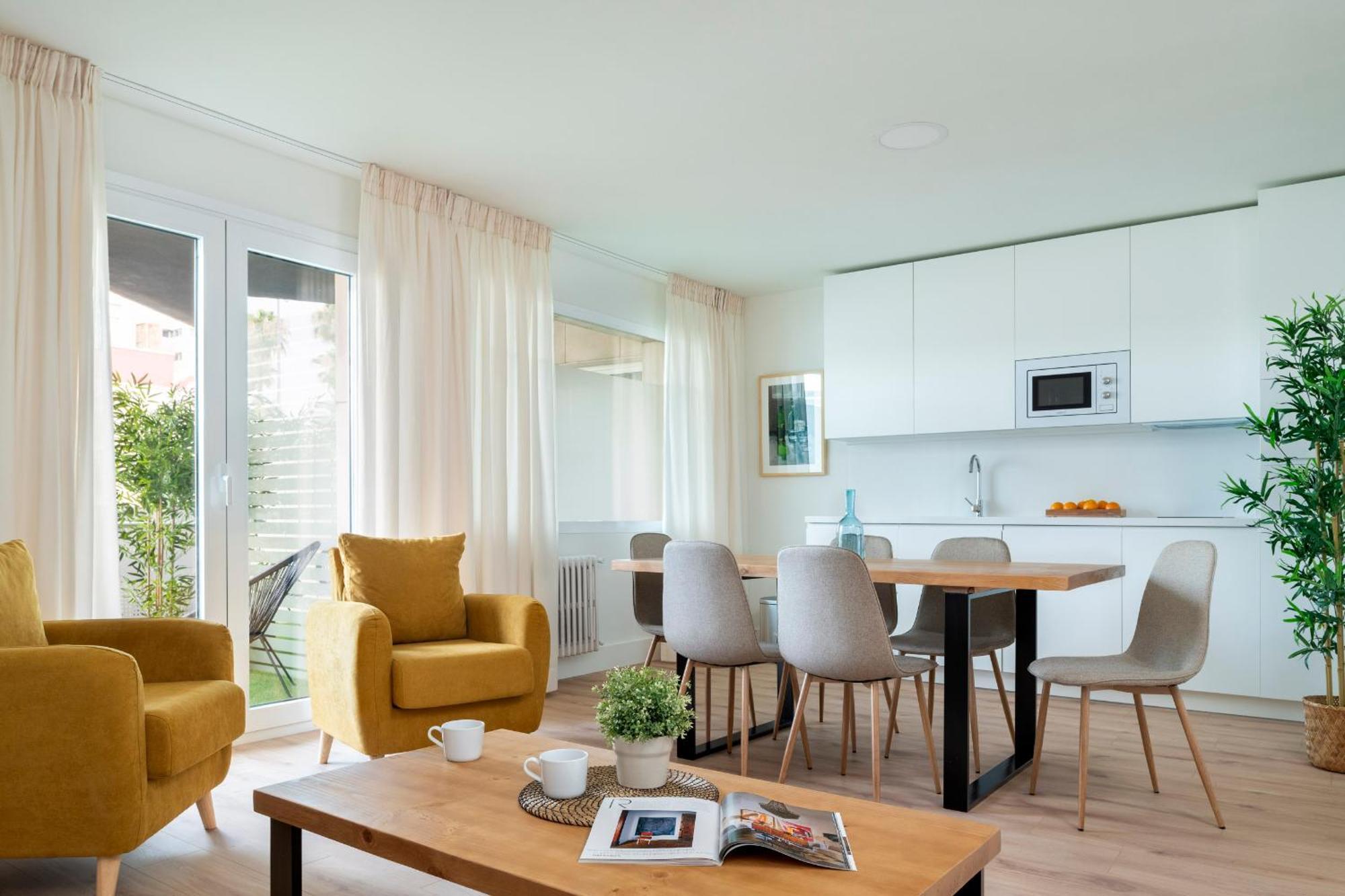 Magno Apartments Principe Севилья Экстерьер фото